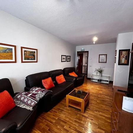 Apartamento Baranain By Clabao Pamplona Exterior foto
