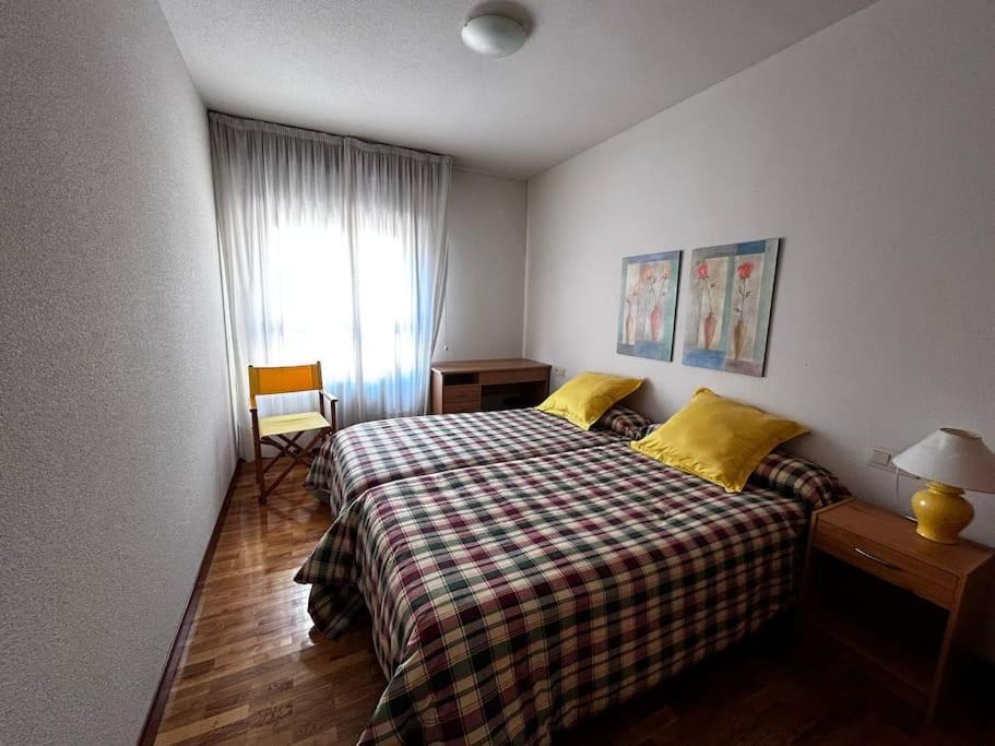 Apartamento Baranain By Clabao Pamplona Exterior foto